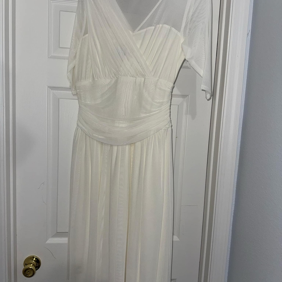 Kiyonna Dresses & Skirts - Kiyonna White Dress Size 14/16